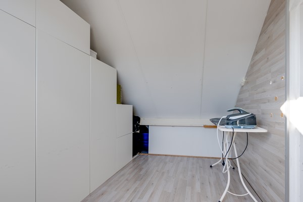 87_FUNDA_MARGA KLOMPELAAN 71_RIJEN.jpg